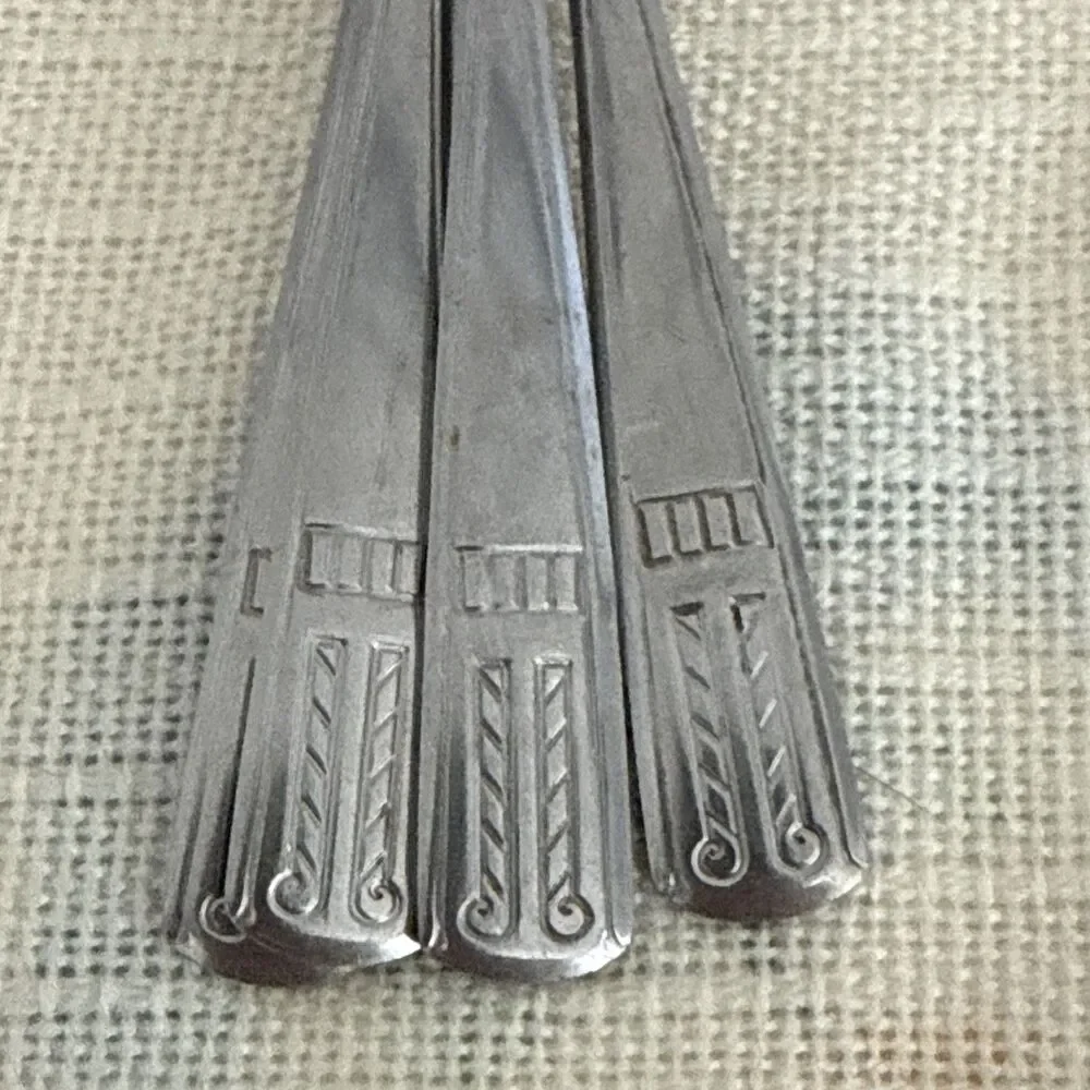 Providence Elegance Spoon Lot Stainless Flatware 5 Piece